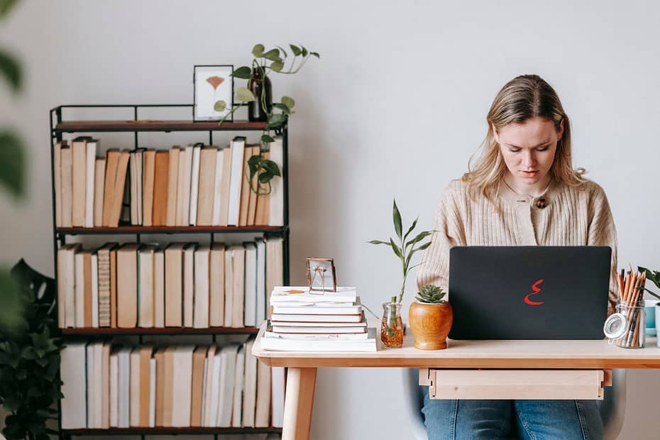 Efficio selected image of A professional working at a clean desk, symbolizing productivity and execution for business owners.